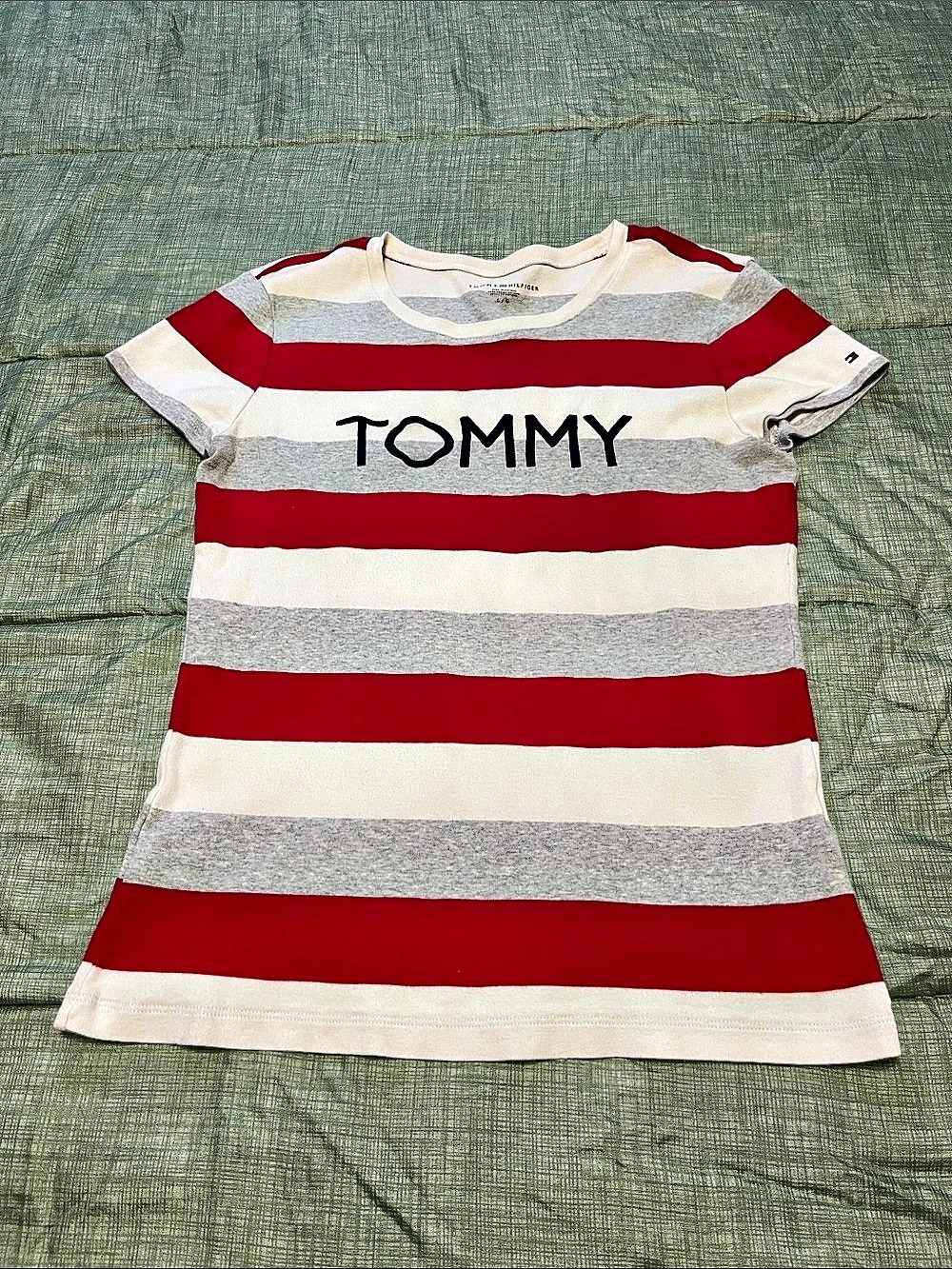 Tommy Hilfiger Girls Striped shirt Red & White Size large